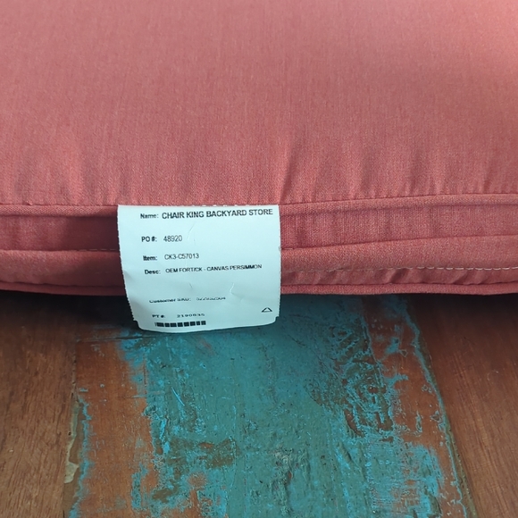 Pomegranate Patio Chair Cushion NWT - Picture 3 of 5